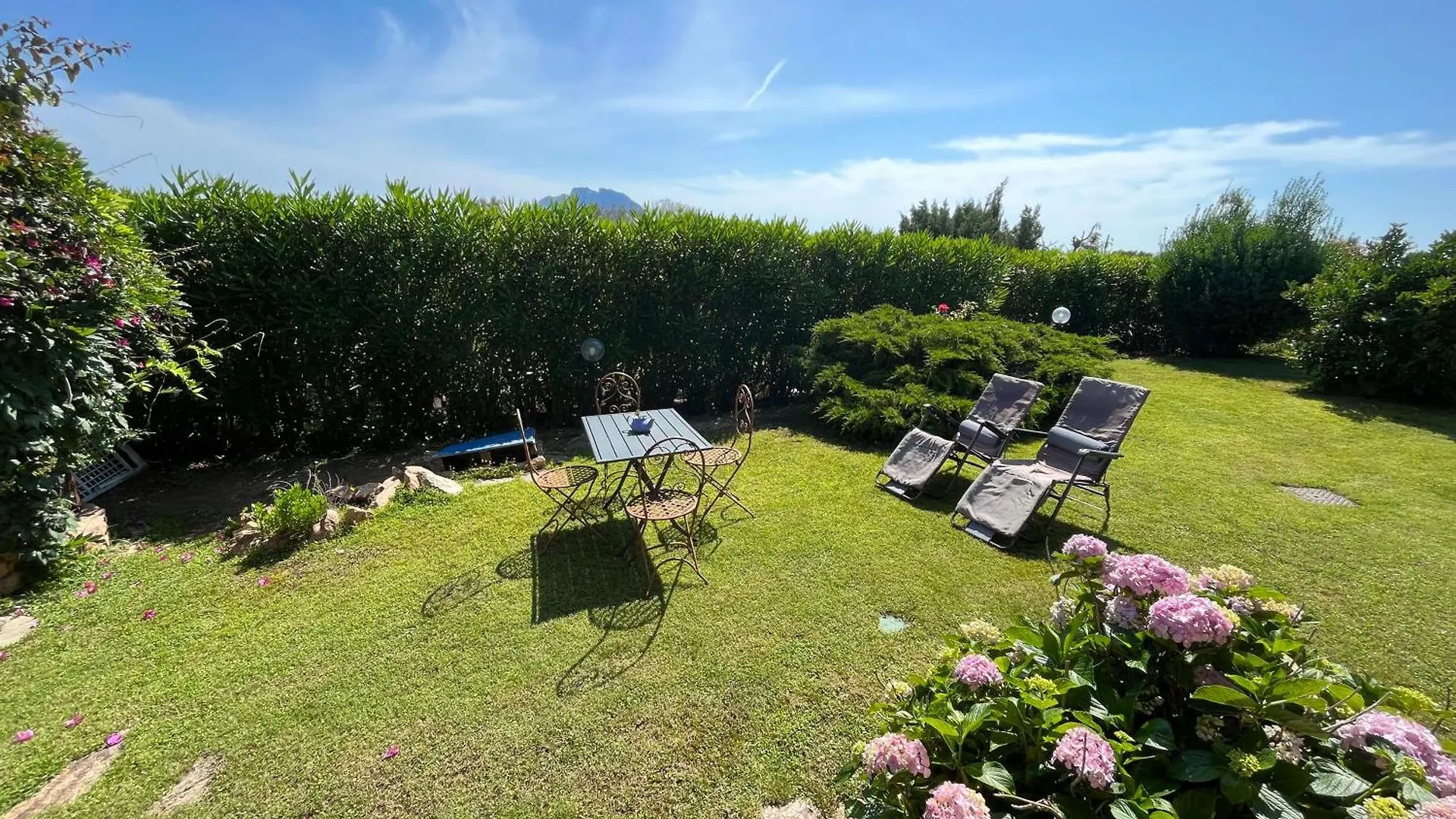 Bed & Breakfast Villa Acchiappasogni Porto San Paolo
