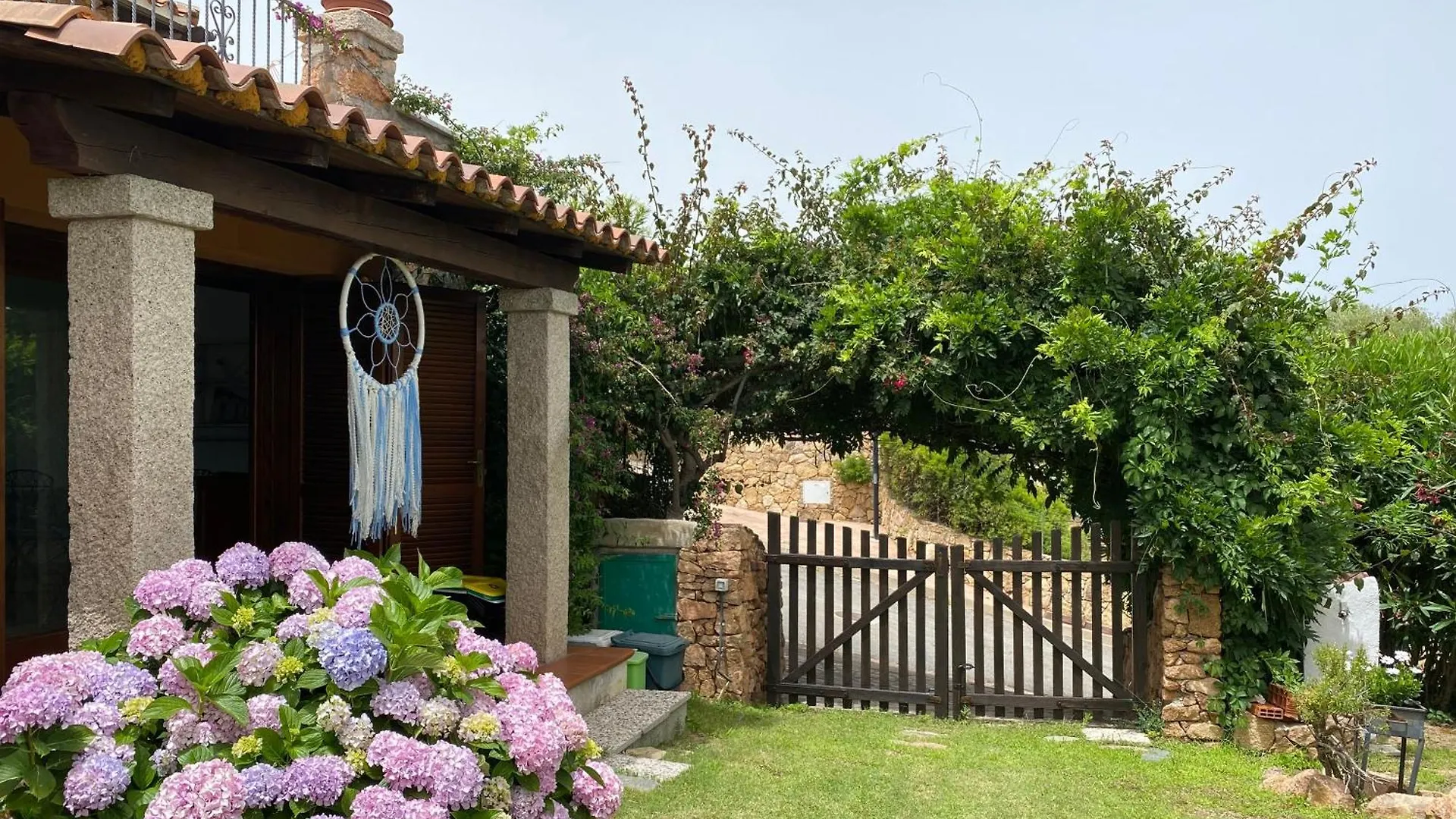 Bed & Breakfast Villa Acchiappasogni Porto San Paolo  Italien